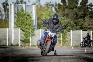 accidente moto autoescuela